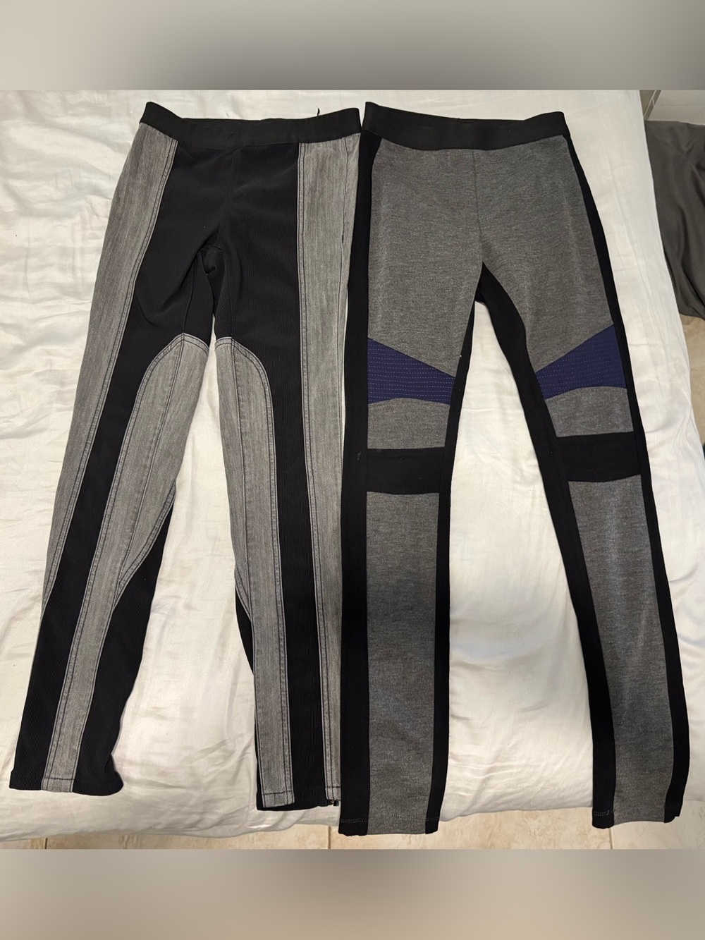 BCBGMaxAzria Gray & Black Panel Leggings with Navy Accents